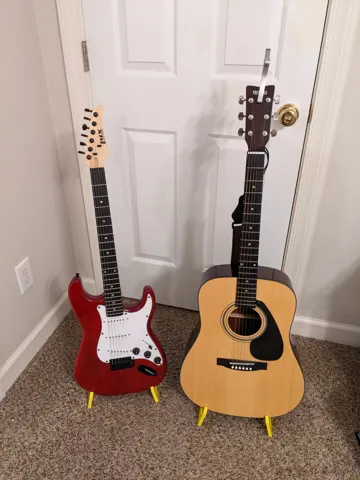 Guitar Stand – sizes for electric or acoustic, photo 1 of 4