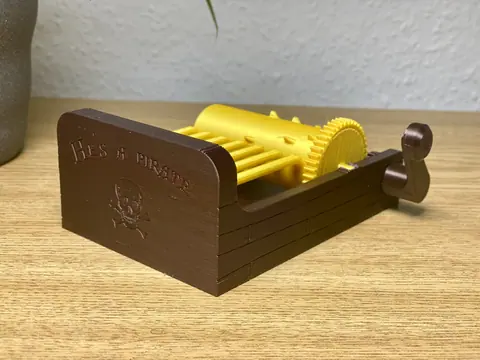 Music Box "He's a Pirate", photo 1 of 3