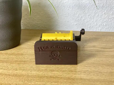 Music Box "He's a Pirate", photo 3 of 3