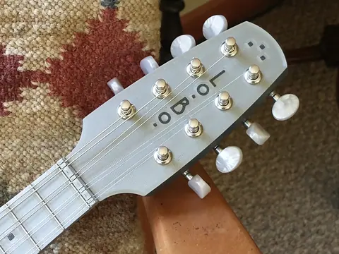 Steel String Mandolin, photo 2 of 6